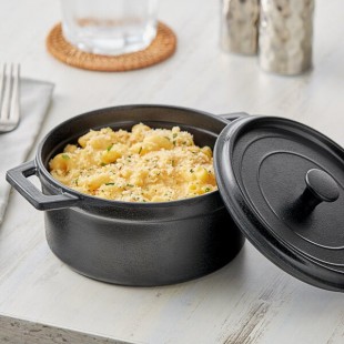 Elite Global Solutions Illogical 20 oz. Black Faux Cast Iron Melamine Pot with Lid - 6/Case