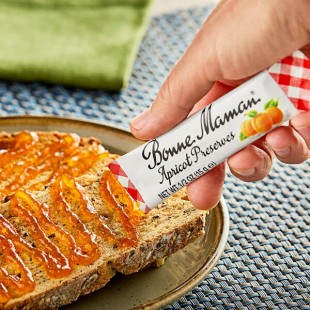 Bonne Maman Apricot Preserves 0.5 oz. Sticks - 100/Case Bonne Maman Apricot Preserves 0.5 oz. Sticks - 100/Case