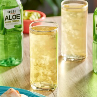 Assi Aloe Juice 16.9 fl. oz. - 20/Case Assi Aloe Juice 16.9 fl. oz. - 20/Case