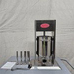 Scratch and Dent Avantco 20 lb. Stainless Steel Vertical Manual Sausage Stuffer with 5/8