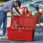 CaterGator CG100RED Red 110 Qt. Rotomolded Outdoor Cooler / Ice Chest