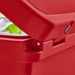 CaterGator CG100RED Red 110 Qt. Rotomolded Outdoor Cooler / Ice Chest