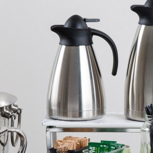 TableCraft 10297 34 oz. Stainless Steel Insulated Coffee Carafe / Server TableCraft 10297 34 oz. Stainless Steel Insulated Coffee Carafe / Server