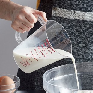 Carlisle 4314307 1 Qt. (4 Cups) Clear Polycarbonate Measuring Cup