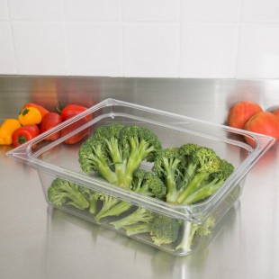 Carlisle 10221B07 StorPlus 1/2 Size Clear Polycarbonate Food Pan - 4 Carlisle 10221B07 StorPlus 1/2 Size Clear Polycarbonate Food Pan - 4