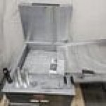 Scratch and Dent Avantco FBF2624LP Liquid Propane 150-170 lb. Flat Bottom Funnel Cake / Donut Fryer - 120,000 BTU