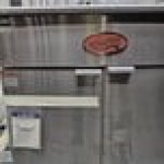 Scratch and Dent Avantco FBF2624LP Liquid Propane 150-170 lb. Flat Bottom Funnel Cake / Donut Fryer - 120,000 BTU