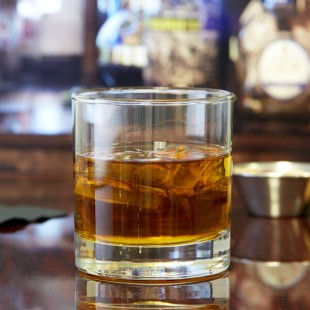Libbey Heavy Base 8 oz. Rocks / Old Fashioned Glass - Sample