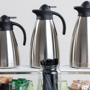 TableCraft 10298 50 oz. Stainless Steel Insulated Coffee Carafe / Server TableCraft 10298 50 oz. Stainless Steel Insulated Coffee Carafe / Server