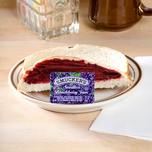Smucker's Seedless Blackberry Jam .5 oz. Portion Cups - 200/Case Smucker's Seedless Blackberry Jam .5 oz. Portion Cups - 200/Case
