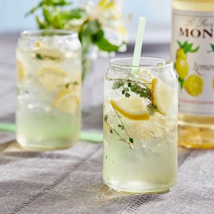 Monin Premium Lemon Flavoring / Fruit Syrup 1 Liter - 4/Case Monin Premium Lemon Flavoring / Fruit Syrup 1 Liter - 4/Case
