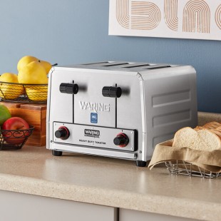 Waring WCT800 Heavy Duty 4 Slice Commercial Toaster 2200W