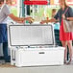 CaterGator CG200WH White 210 Qt. Rotomolded Outdoor Cooler / Ice Chest