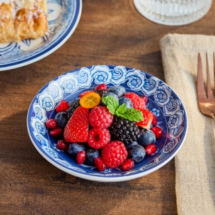 American Metalcraft BLUP5 Isabella 6 oz. Round Blue / White Floral Melamine Coupe Bowl