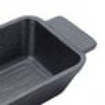 American Metalcraft CIPRT5336 9 oz. Pre-Seasoned Mini Cast Iron Rectangular Casserole Dish