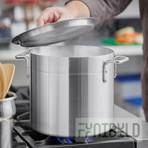Choice 12 Qt. Standard Weight Aluminum Stock Pot with Cover