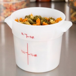 Cambro 1 Qt. White Round Polyethylene Food Storage Container Cambro 1 Qt. White Round Polyethylene Food Storage Container