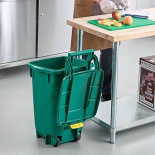Toter 2613-SL-G100 Organics 13 Gallon Green Curbside Rectangular Trash Can with Lid