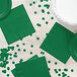 Creative Converting 58112B Emerald Green 3-Ply 1/4 Fold Luncheon Napkin - 500/Case