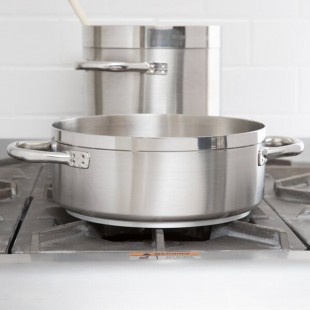 Vollrath 3304 Centurion 4.5 Qt. Brazier Pan
