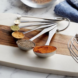 Vollrath 46588 Stainless Steel Measuring Spoon Set - 6 Piece Vollrath 46588 Stainless Steel Measuring Spoon Set - 6 Piece