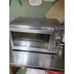 Waring WCO500X Half Size Countertop Convection Oven - 120V, 1700W