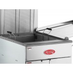 Avantco FBF1824NG Natural Gas 110-125 lb. Flat Bottom Funnel Cake / Donut Fryer - 90,000 BTU