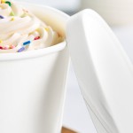 Choice 1/2 Gallon White Paper Frozen Yogurt / Food Cup with Paper Lid - 25/Pack