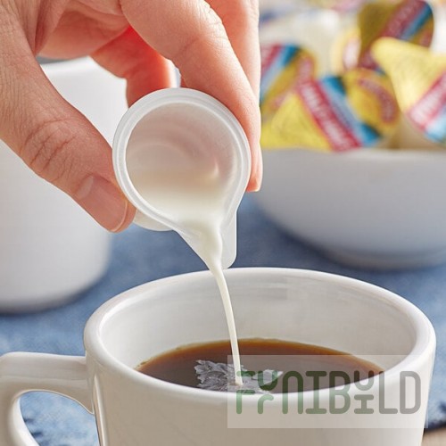 Land O Lakes Mini Moo's Half and Half Single Serve Cups - 192/Case