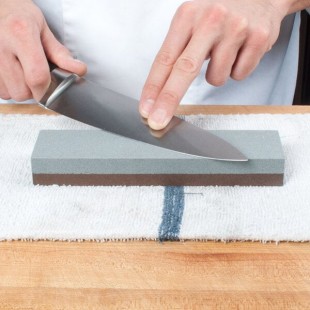 Victorinox 4.3391.4 Norton Combination Coarse/Fine Stone Sharpener Victorinox 4.3391.4 Norton Combination Coarse/Fine Stone Sharpener