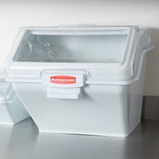 Rubbermaid® FG9G5800WHT ProSave 12.6 Gallon / 200 Cup White Shelf Ingredient Storage Bin with Sliding Lid & Scoop Rubbermaid® FG9G5800WHT ProSave 12.6 Gallon / 200 Cup White Shelf Ingredient Storage Bin with Sliding Lid & Scoop
