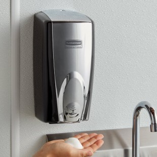 Rubbermaid® FG750411 Autofoam 1100 mL Black / Chrome Automatic Hands-Free Soap Dispenser Rubbermaid® FG750411 Autofoam 1100 mL Black / Chrome Automatic Hands-Free Soap Dispenser
