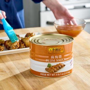 Lee Kum Kee Plum Sauce 5 lb. 1 oz. - 6/Case