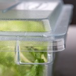 Rubbermaid® FG330200CLR Clear Polycarbonate Food Storage Box Lid - 26