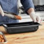 Vollrath 8032420 Super Pan® 1/3 Size Black Polycarbonate Food Pan - 2 1/2 Vollrath 8032420 Super Pan® 1/3 Size Black Polycarbonate Food Pan - 2 1/2
