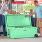 CaterGator CG200SFW Seafoam 210 Qt. Mobile Rotomolded Outdoor Cooler / Ice Chest