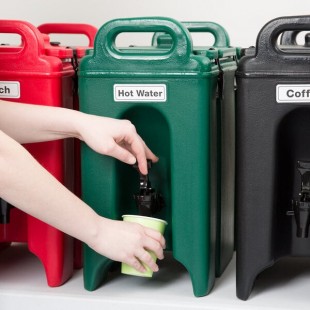 Cambro 250LCD519 Camtainer® 2.5 Gallon Kentucky Green Insulated Beverage Dispenser Cambro 250LCD519 Camtainer® 2.5 Gallon Kentucky Green Insulated Beverage Dispenser