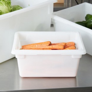 Rubbermaid® FG350400WHT White Polyethylene Food Storage Box - 18 Rubbermaid® FG350400WHT White Polyethylene Food Storage Box - 18