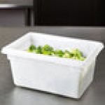 Rubbermaid® FG350400WHT White Polyethylene Food Storage Box - 18 Rubbermaid® FG350400WHT White Polyethylene Food Storage Box - 18