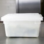 Rubbermaid® FG350400WHT White Polyethylene Food Storage Box - 18 Rubbermaid® FG350400WHT White Polyethylene Food Storage Box - 18