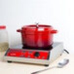 GET CA-012-R/BK Heiss 4.5 Qt. Red Enamel Coated Cast Aluminum Round Dutch Oven with Lid