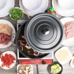 GET Heiss 6.5 Qt. Gray Enamel Coated Cast Aluminum Round Dutch Oven with Lid CA-006-GR/BK/CC