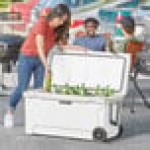 CaterGator CG100WHW White 110 Qt. Mobile Rotomolded Outdoor Cooler / Ice Chest
