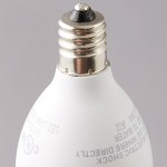 Satco S8952 4.5 Watt (40 Watt Equivalent) Clear Warm White LED Light Bulb with Candelabra Base - 120V (B11) Satco S8952 4.5 Watt (40 Watt Equivalent) Clear Warm White LED Light Bulb with Candelabra Base - 120V (B11)