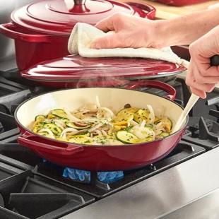 Valor 3.25 Qt. Merlot Enameled Cast Iron Brazier / Casserole Dish with Cover Valor 3.25 Qt. Merlot Enameled Cast Iron Brazier / Casserole Dish with Cover