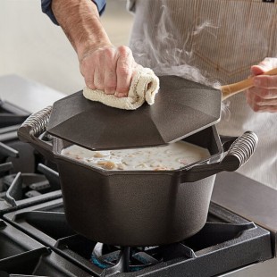 FINEX DL5-10001 5 Qt. Octagonal Pre-Seasoned Cast Iron Dutch Oven with Speed Cool Spring Handles