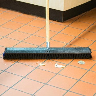Carlisle 4188100 Sparta Spectrum Omni Sweep 24 Carlisle 4188100 Sparta Spectrum Omni Sweep 24