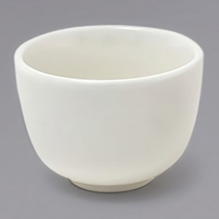 Front of the House Catalyst 4 oz. European White Round Porcelain Ramekin - 12/Case Front of the House Catalyst 4 oz. European White Round Porcelain Ramekin - 12/Case