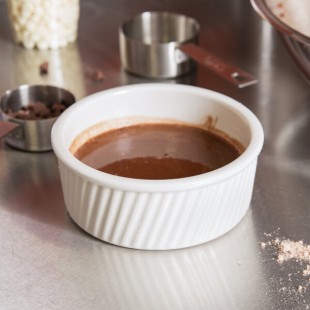 Tuxton BEX-2004 18 oz. Eggshell Swirl China Souffle / Ramekin - 12/Case