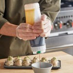 San Jamar EZ-KLEEN® 24 oz. Sauce Bottle with Small Valve 857324S